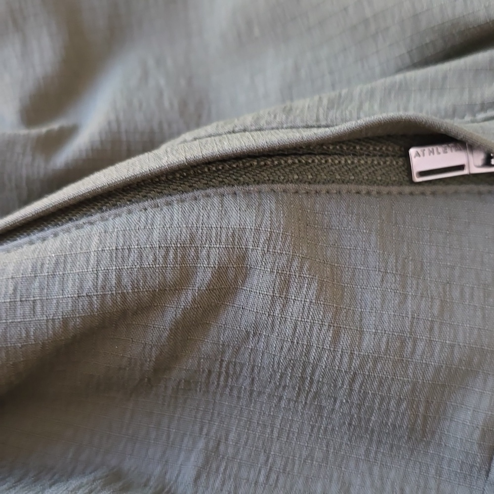 Athleta Trekkie North Aspen Olive High Rise Joggers - Picture 8 of 16